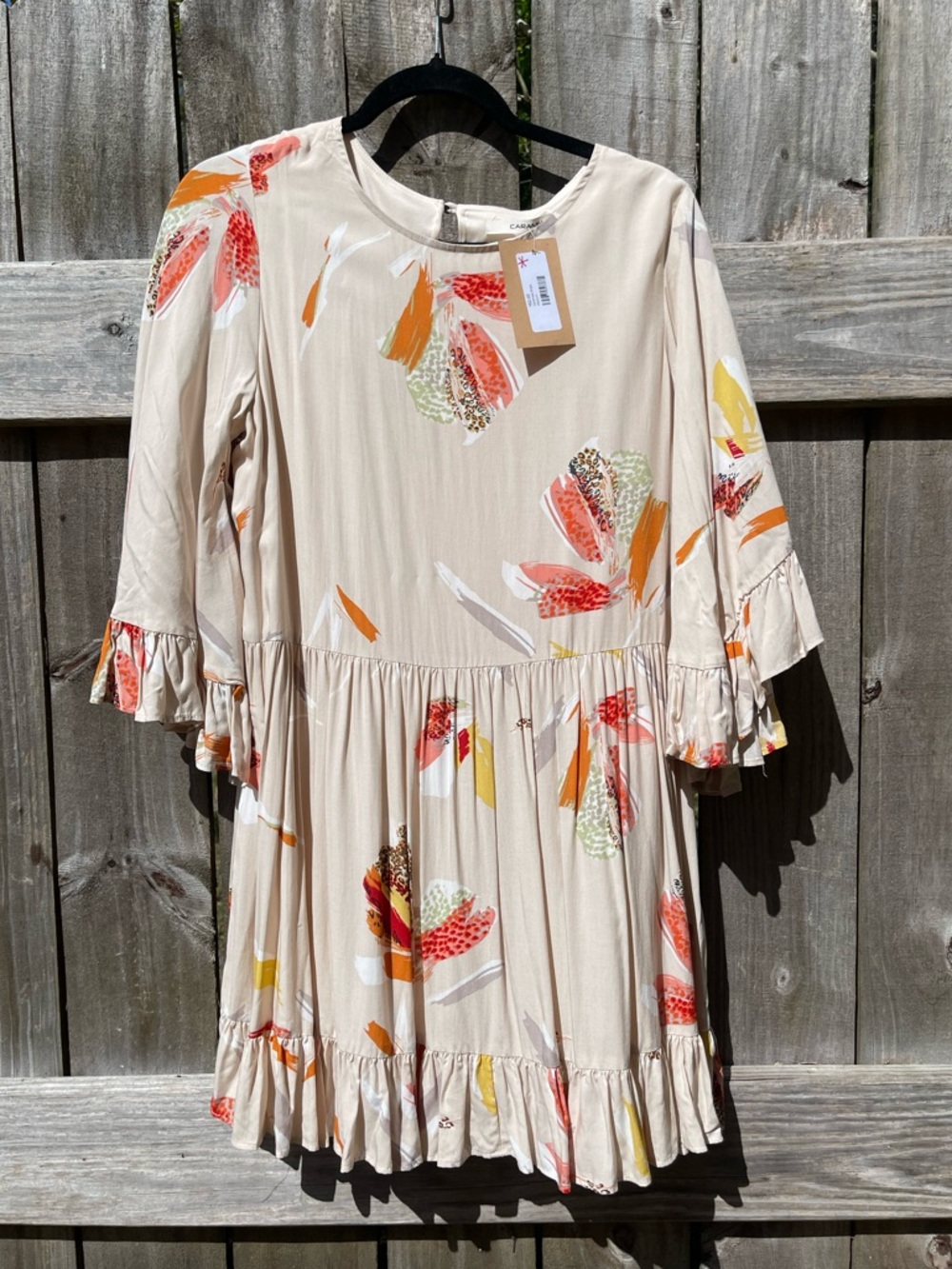 Caramela Cream Dress with Red-Orange Floral Accent NWT Sz M - Picture 8 of 13
